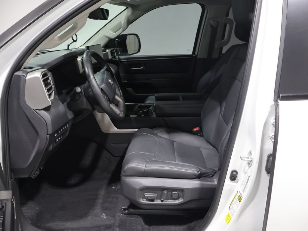 Used 2024 Toyota Tundra Limited w/ TRD Off-Road Package AWD/4WD image 11
