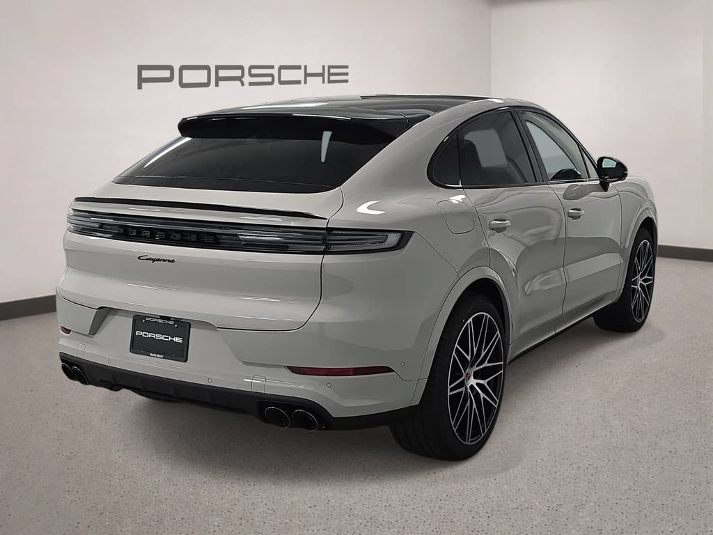 New 2026 Porsche Cayenne Coupe AWD/4WD image 7