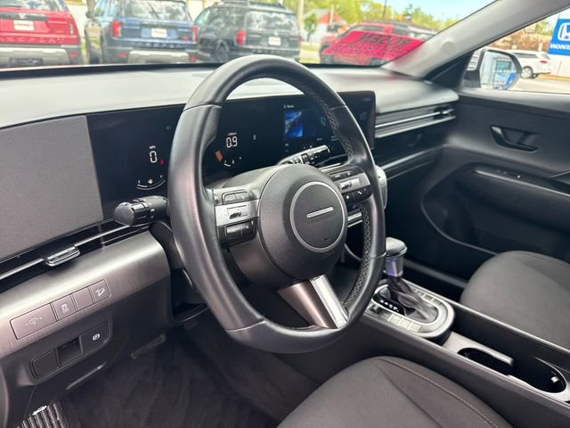Certified 2024 Hyundai Kona SEL AWD/4WD image 14