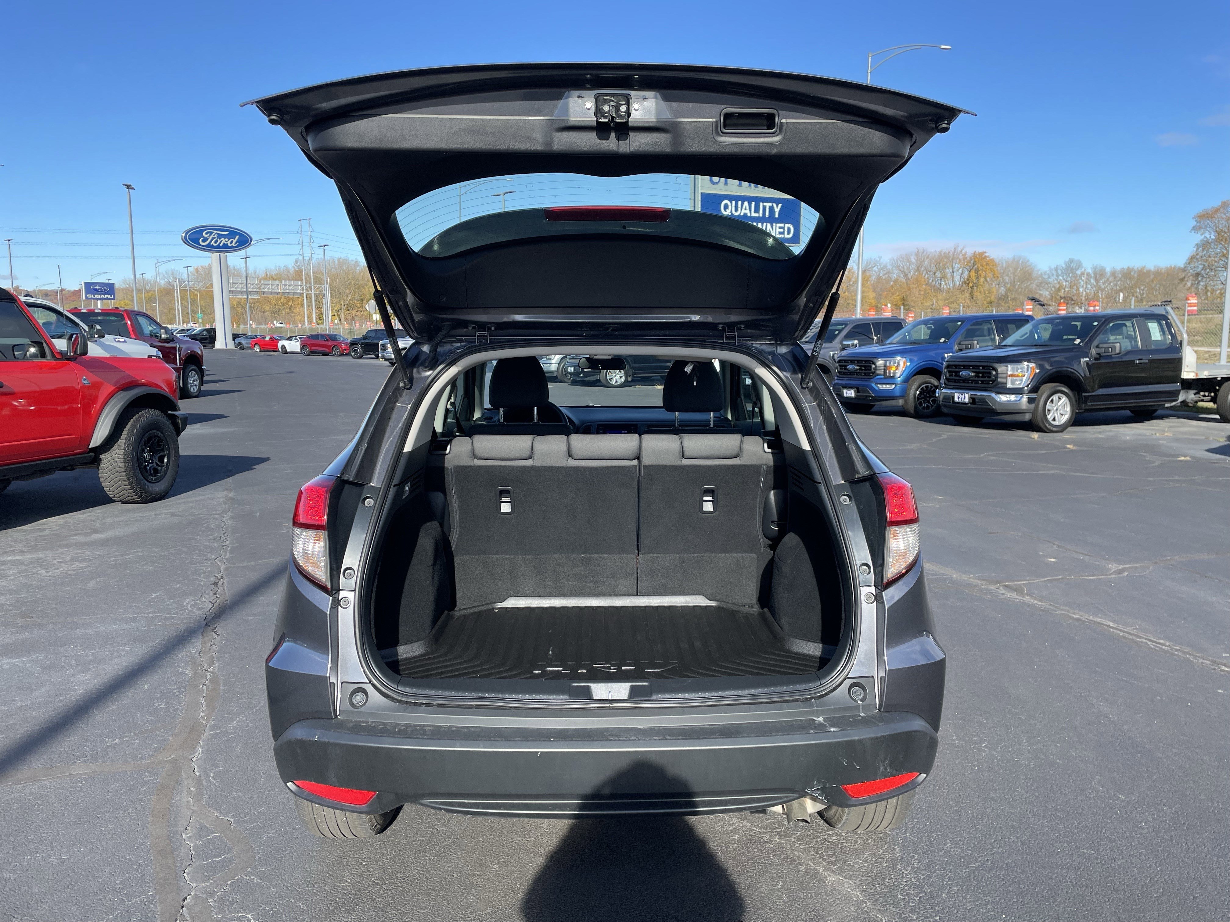 Used 2021 Honda HR-V LX image 5