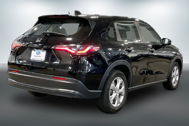 Used 2024 Honda HR-V LX image 11