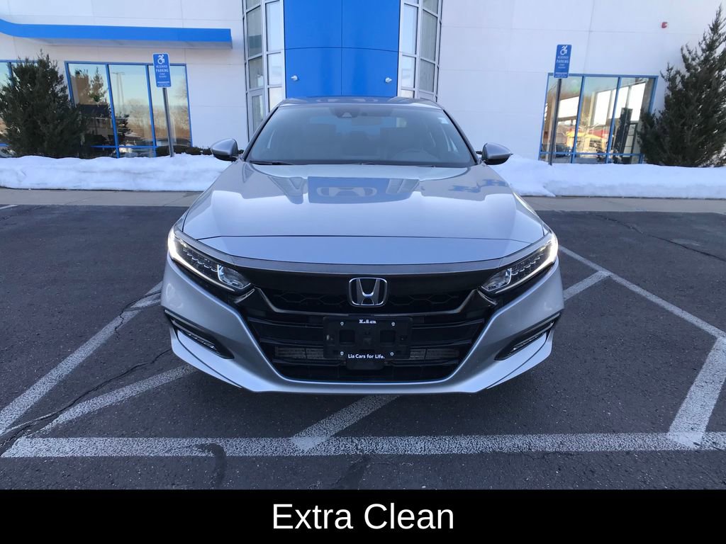 Used 2018 Honda Accord Sport image 2