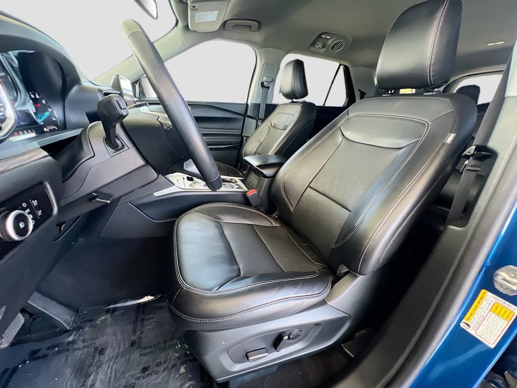 Used 2023 Ford Explorer Limited AWD/4WD image 20