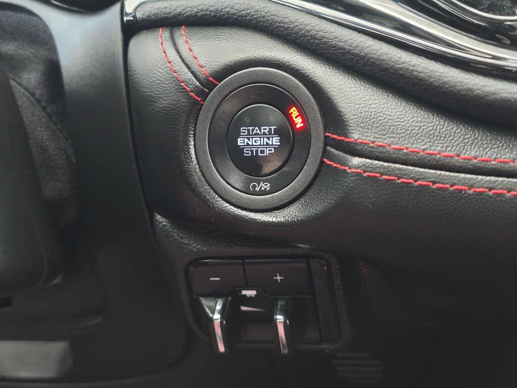 Used 2024 Dodge Durango GT image 33