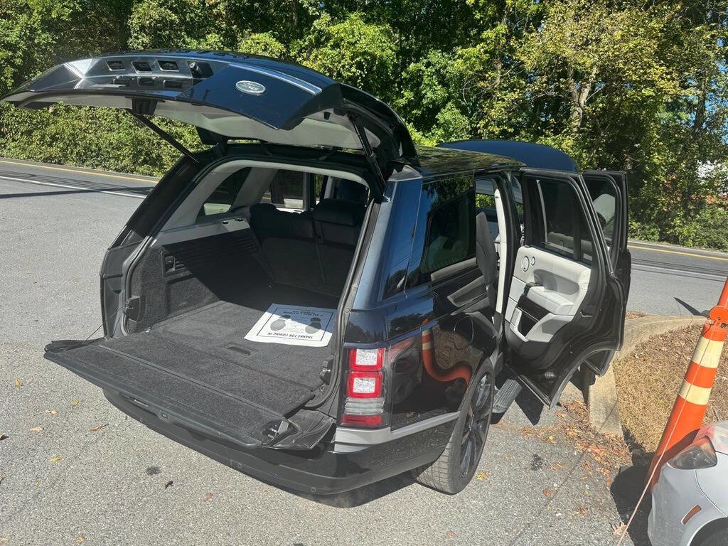 Used 2015 Land Rover Range Rover Supercharged image 10