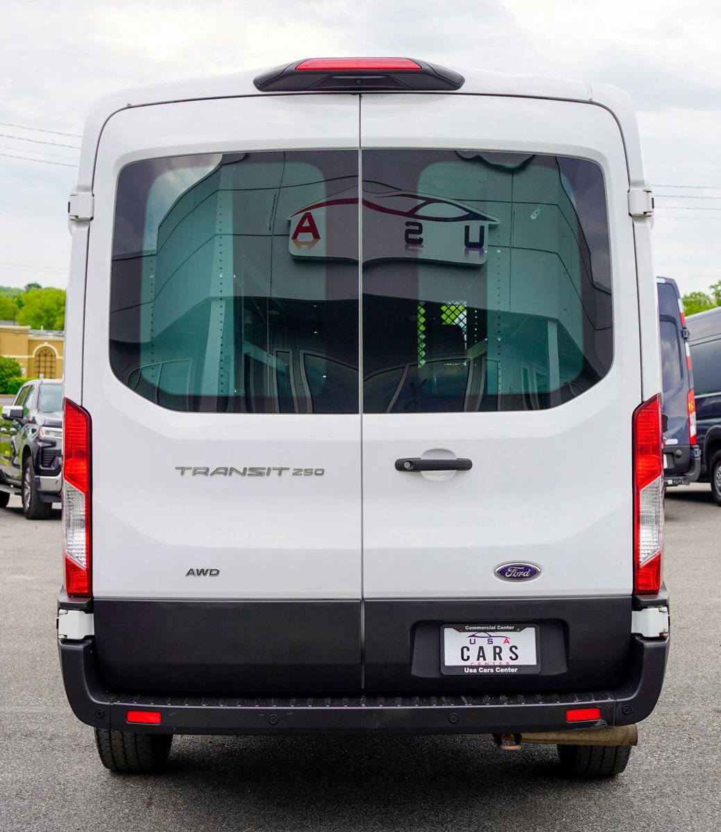 Used 2020 Ford Transit 250 Medium Roof AWD image 5