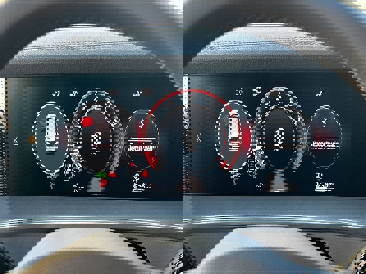 New 2026 Volkswagen Tiguan SE R-Line image 27