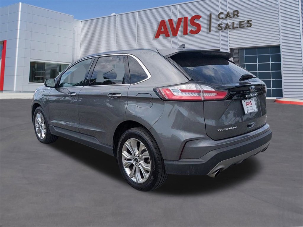 Used 2024 Ford Edge Titanium image 3