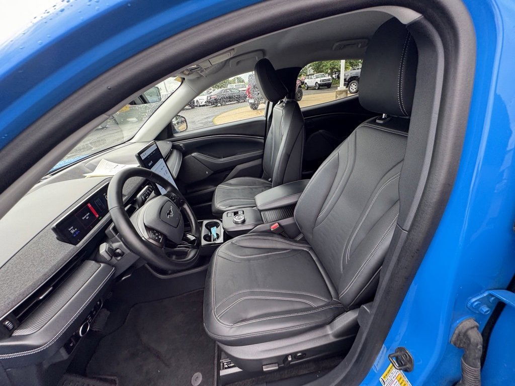 Used 2024 Ford Mustang Mach-E Premium image 12