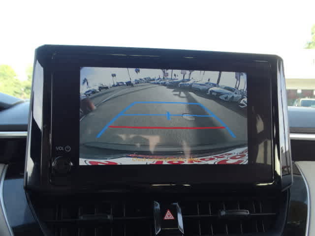 Used 2023 Toyota Corolla LE w/ Carpet Mat Package (TMS) image 29