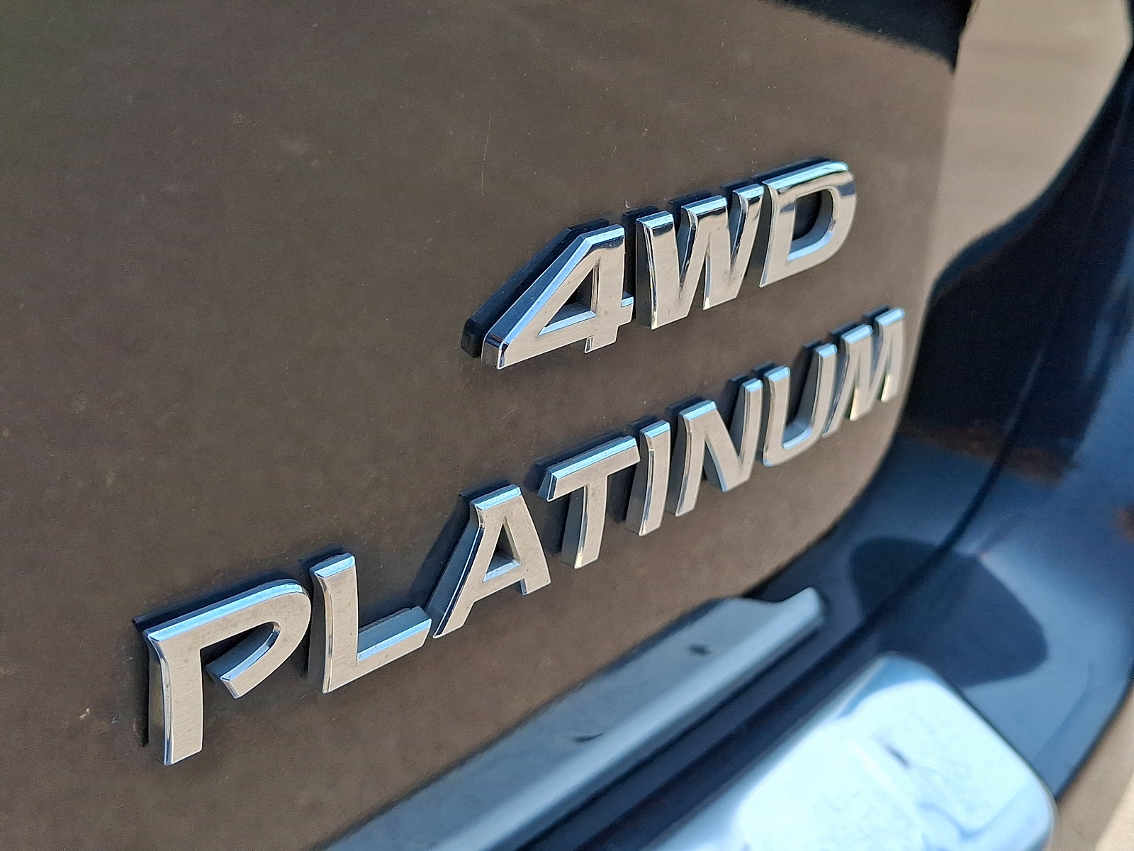 Used 2015 Nissan Pathfinder Platinum w/ Family Entertainment Package AWD/4WD image 31