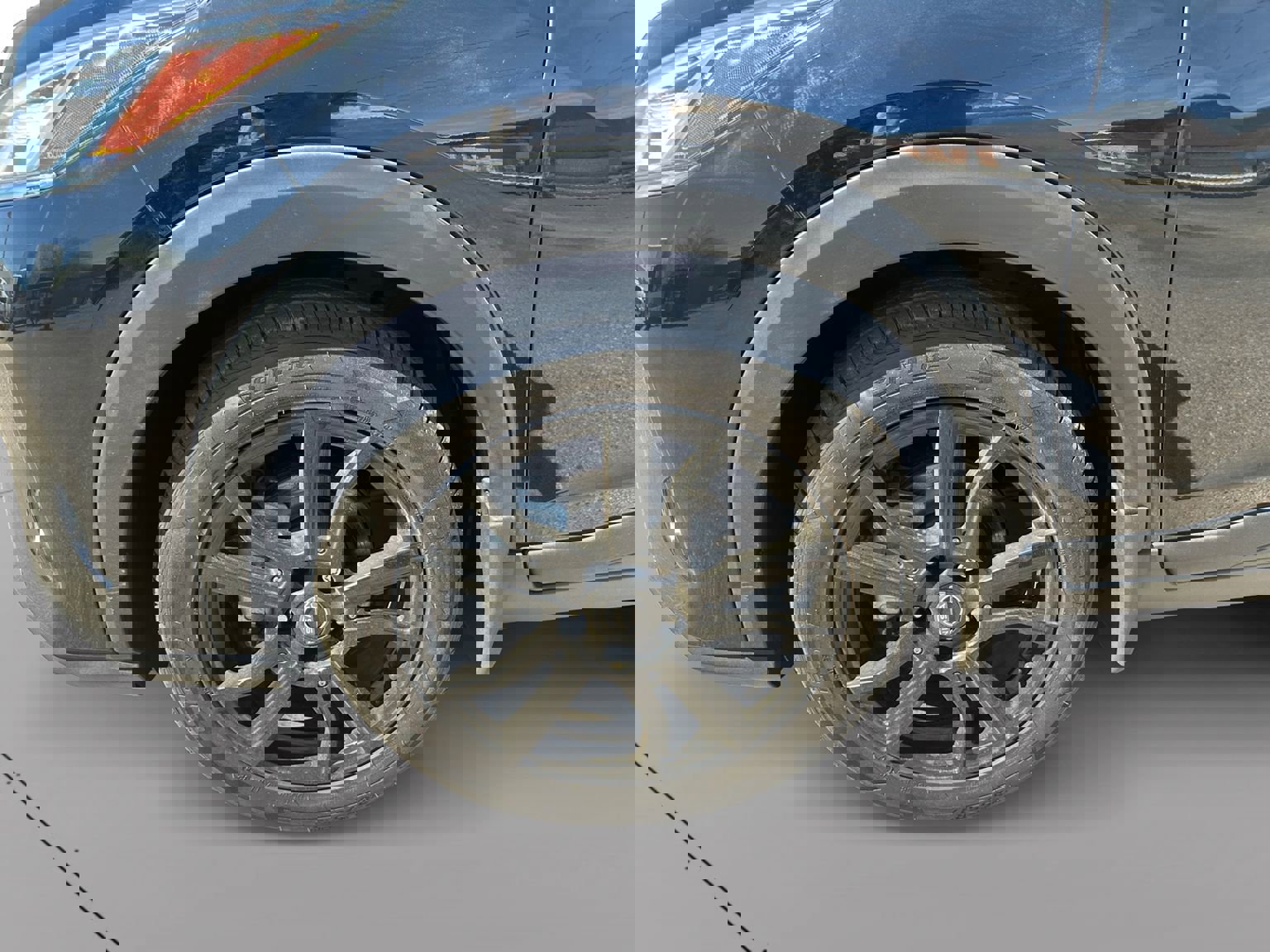 Used 2023 Nissan Kicks SV image 9