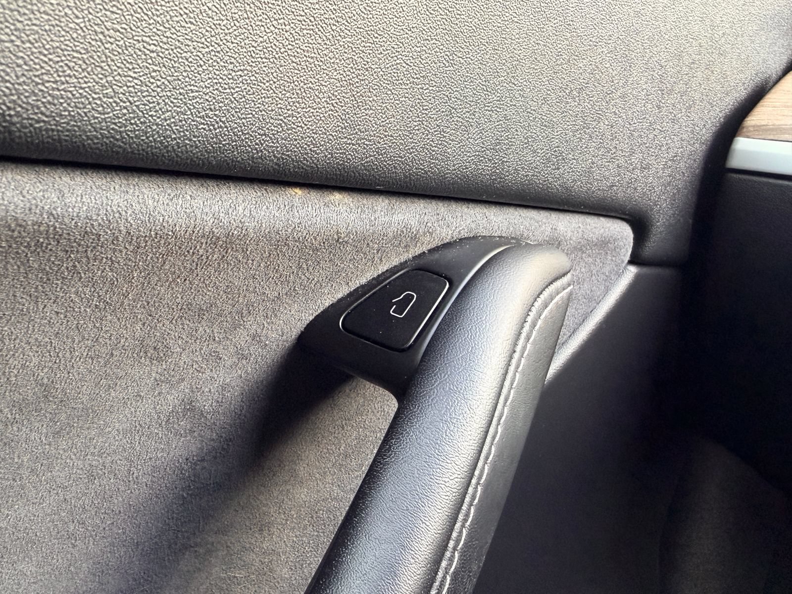 Used 2021 Tesla Model Y 2WD image 21