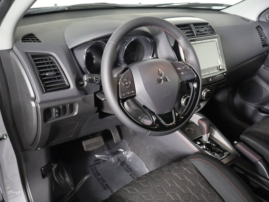 New 2027 Mitsubishi Outlander Sport LE FWD image 23