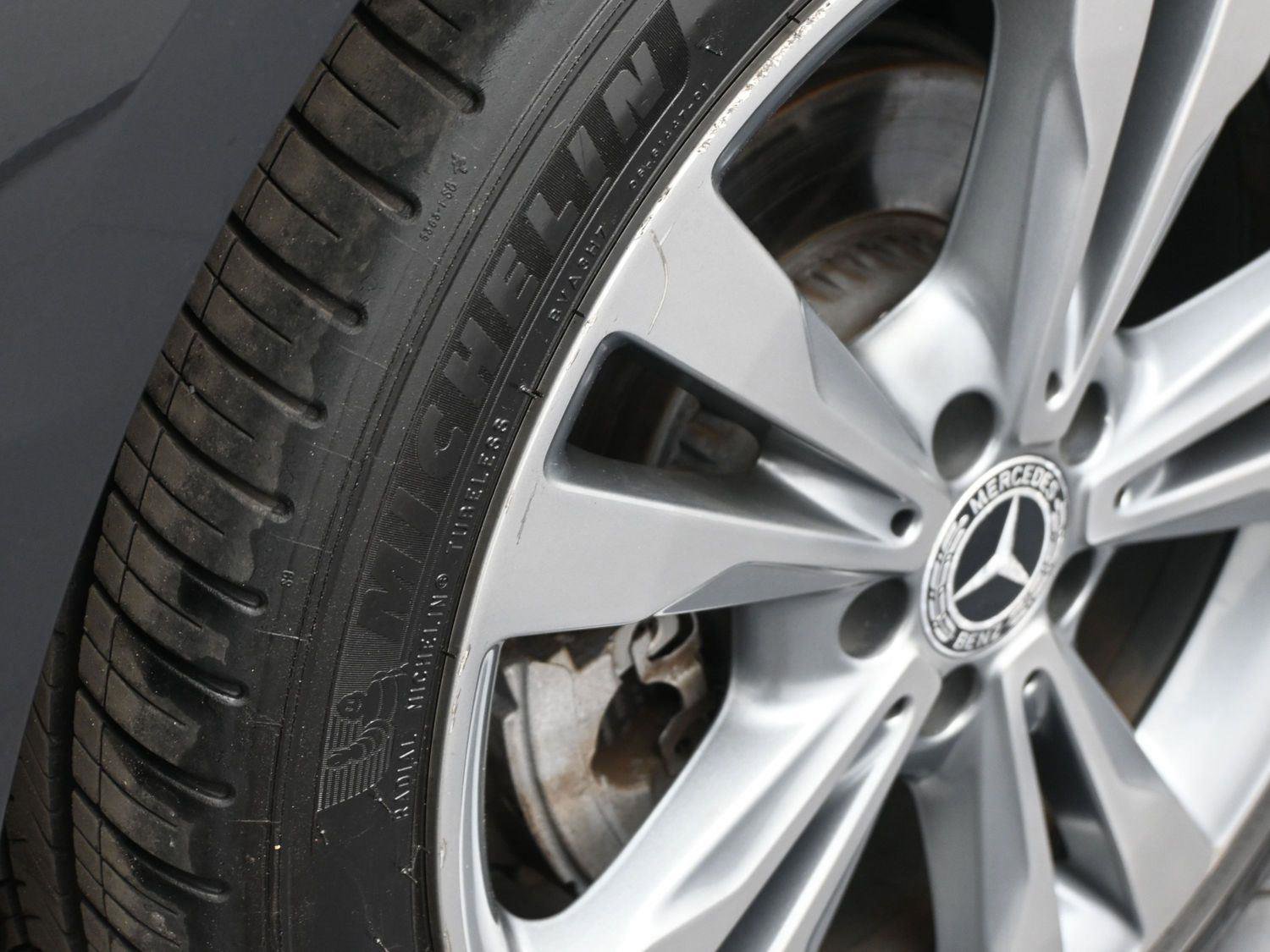 Used 2019 Mercedes-Benz C 300 4MATIC Coupe image 13