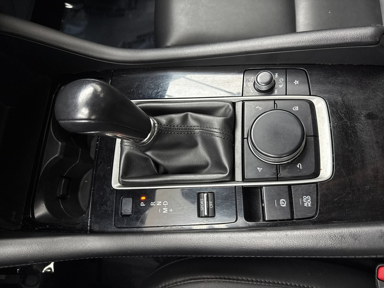 Used 2024 MAZDA MAZDA3 s FWD image 30