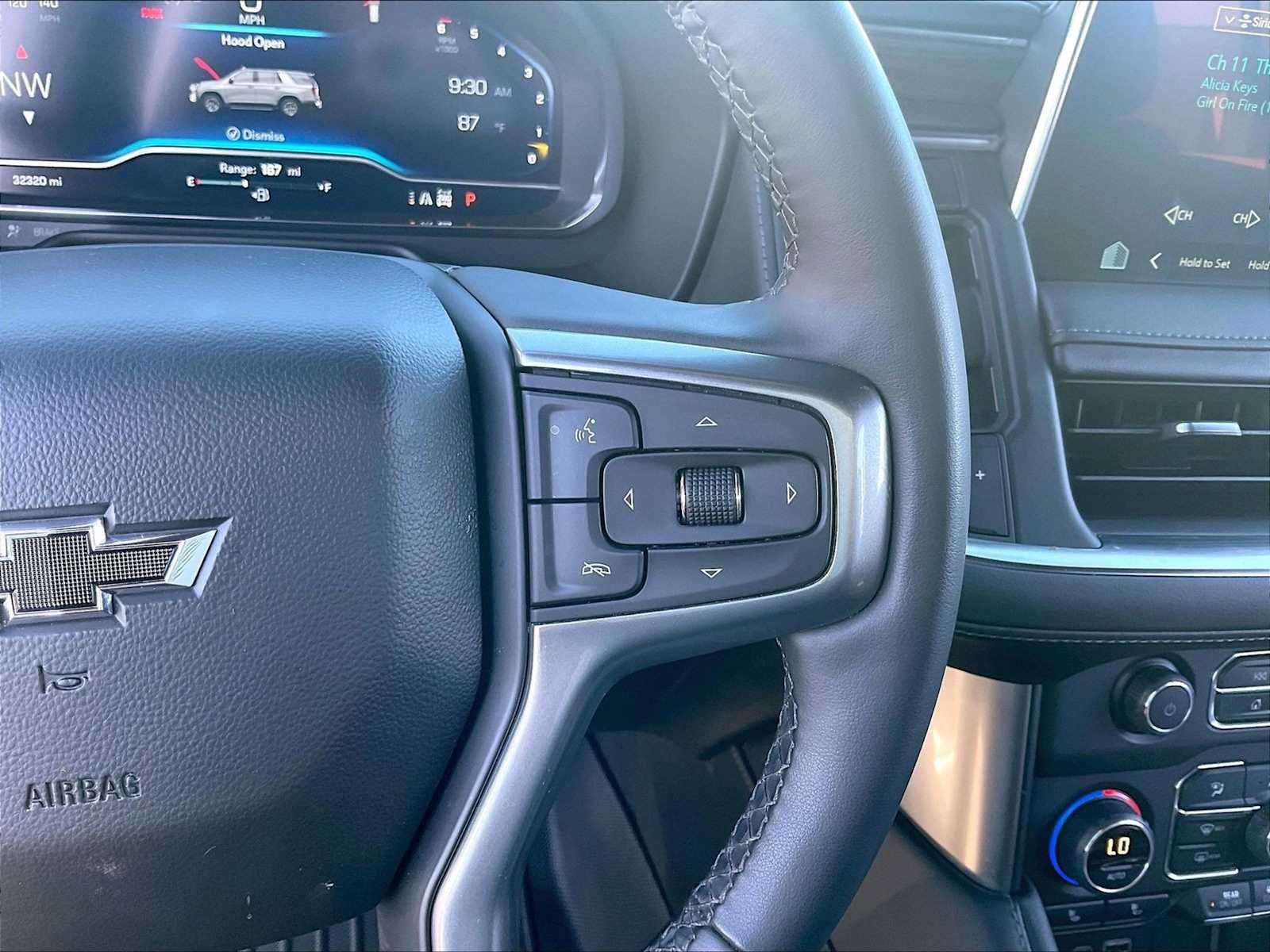 Used 2023 Chevrolet Tahoe Z71 w/ Z71 Off-Road Package AWD/4WD image 22