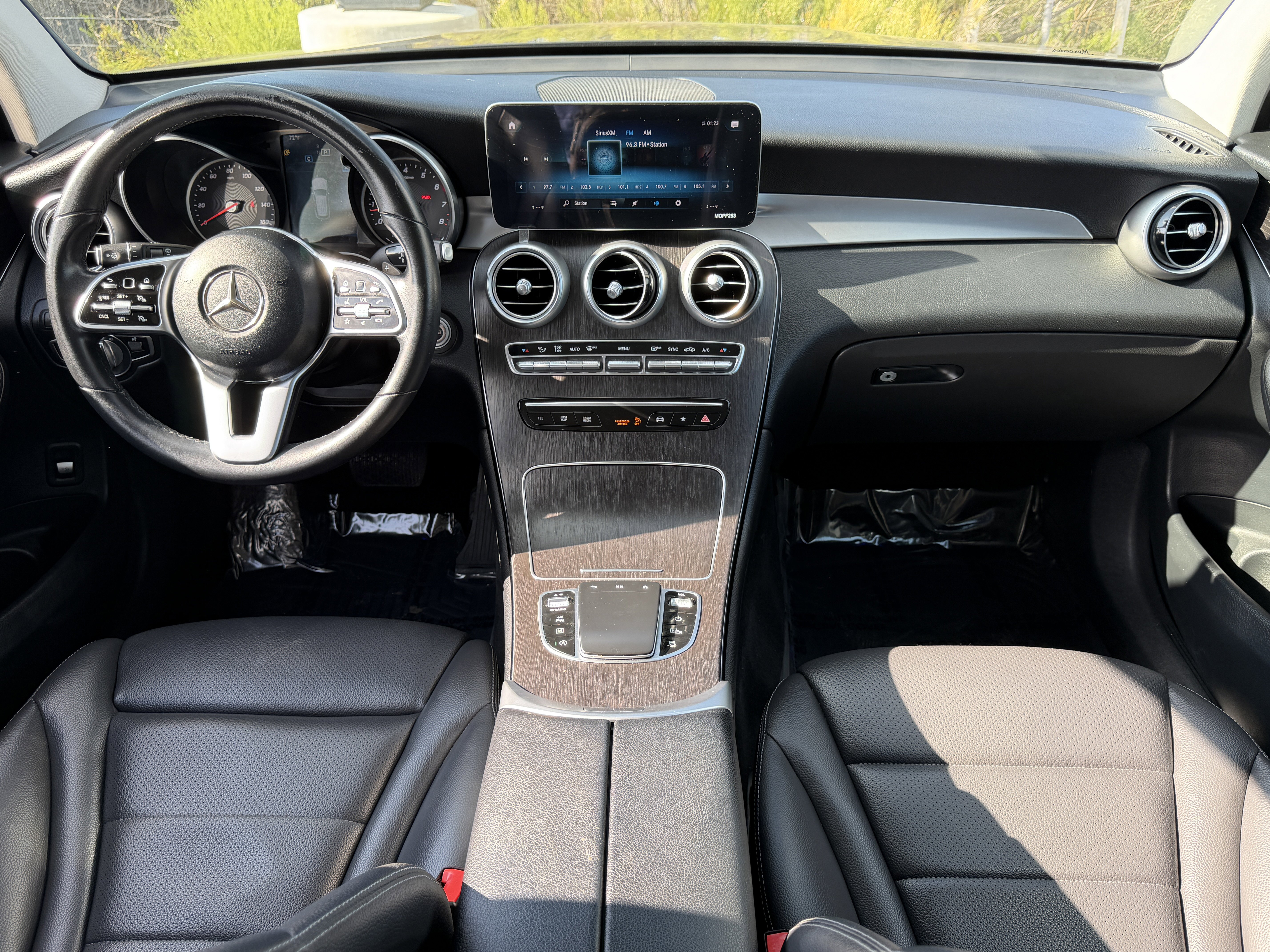 Certified 2021 Mercedes-Benz GLC 300 image 30