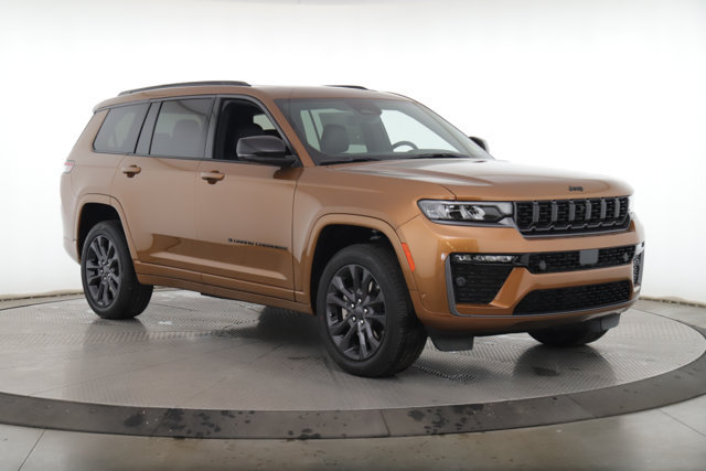 New 2026 Jeep Grand Cherokee L Limited AWD/4WD image 2