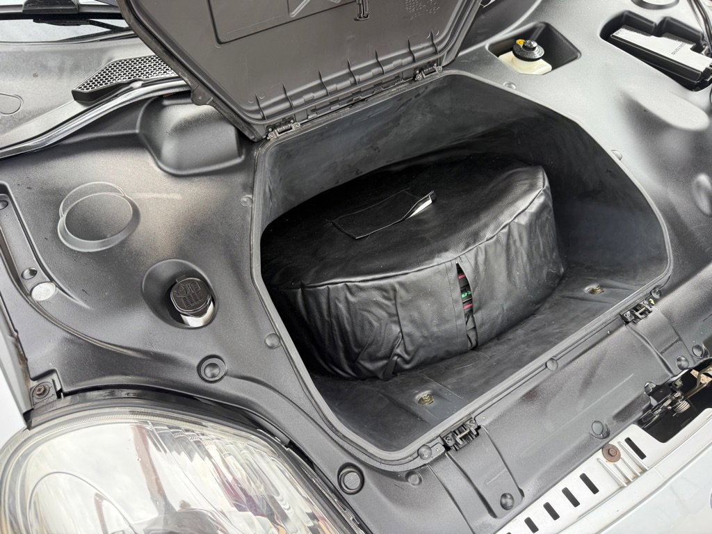 Used 2003 Toyota MR2 image 13