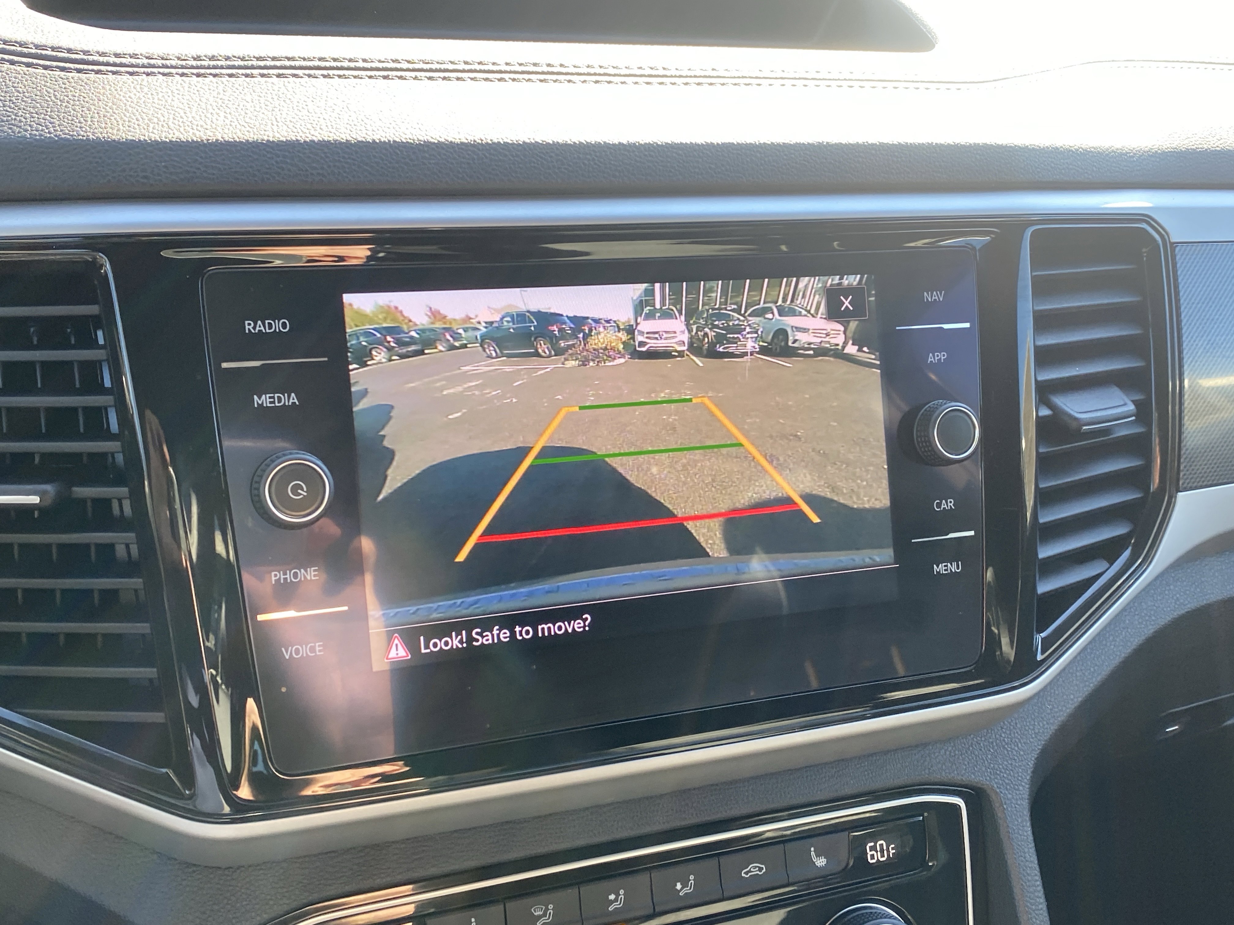 Used 2021 Volkswagen Atlas Cross Sport SEL image 21