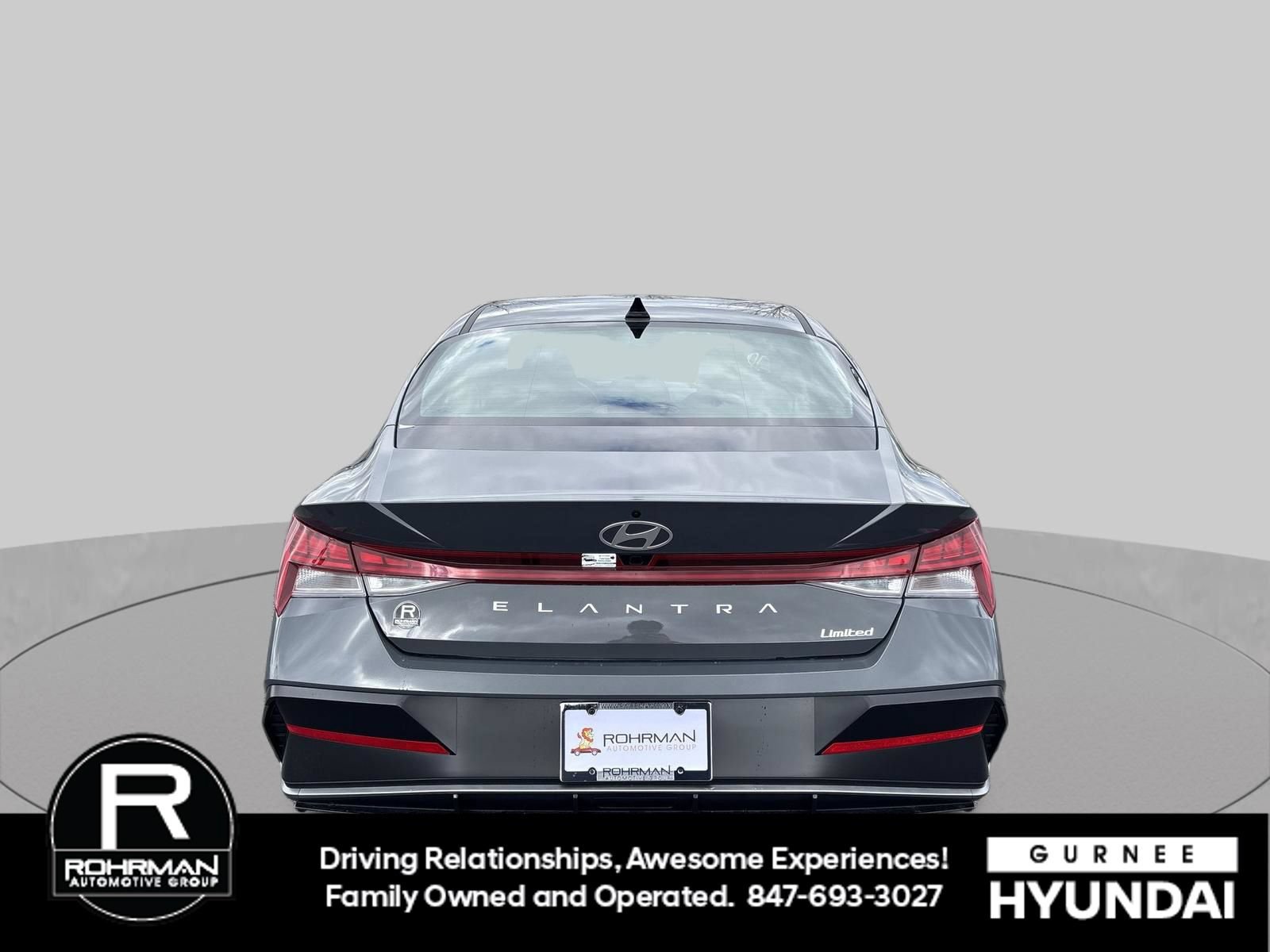 Used 2026 Hyundai Elantra Limited FWD image 8