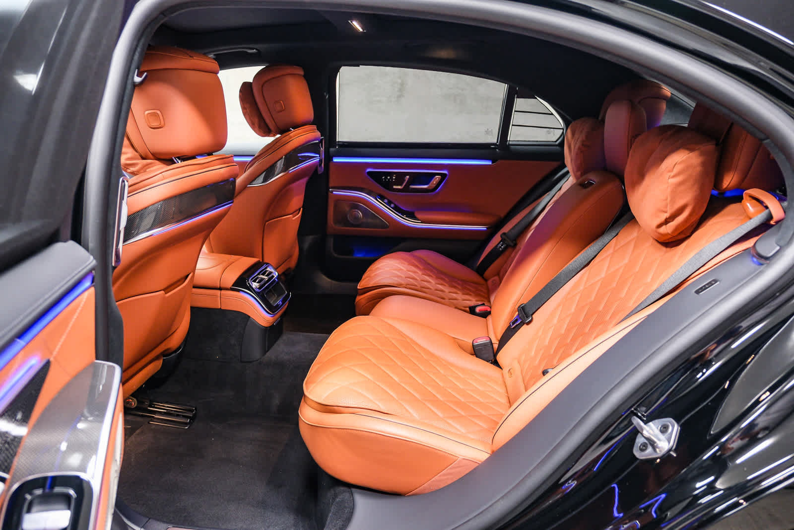 Used 2023 Mercedes-Benz S 580e 4MATIC Sedan image 25