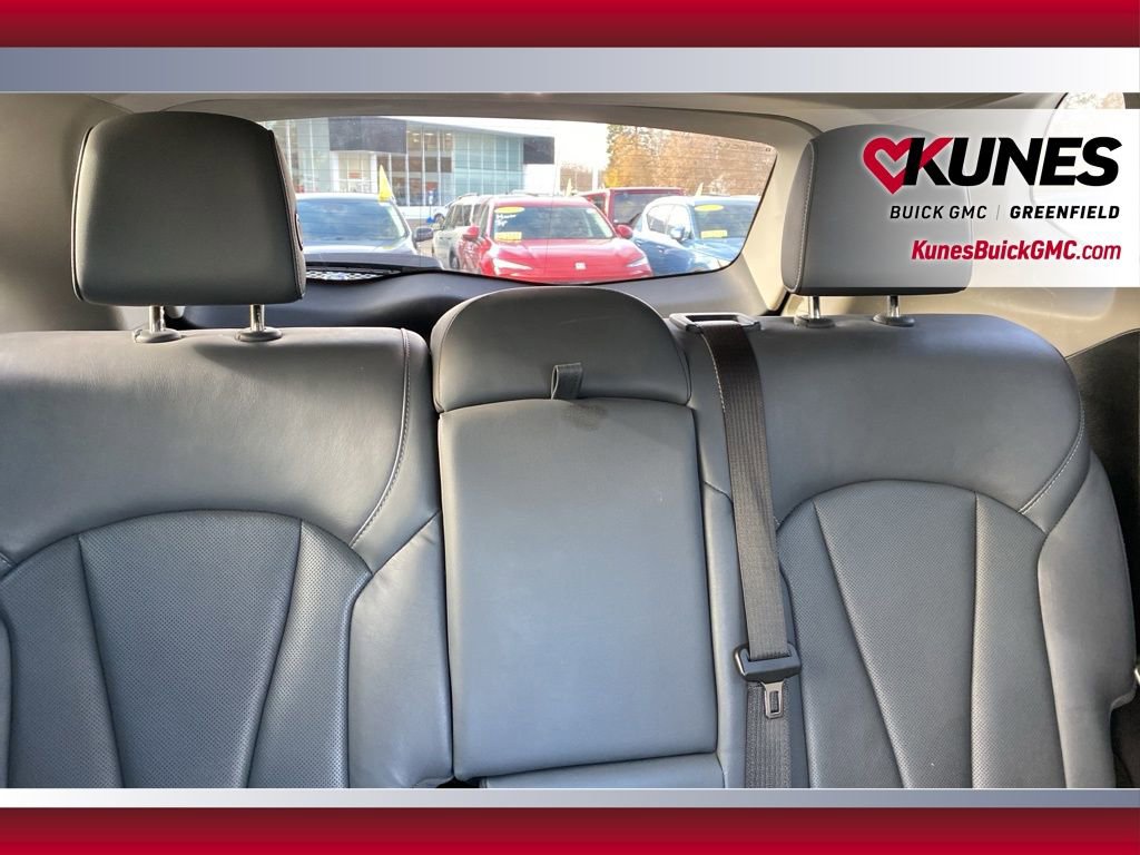 Used 2019 Buick Envision Essence image 39