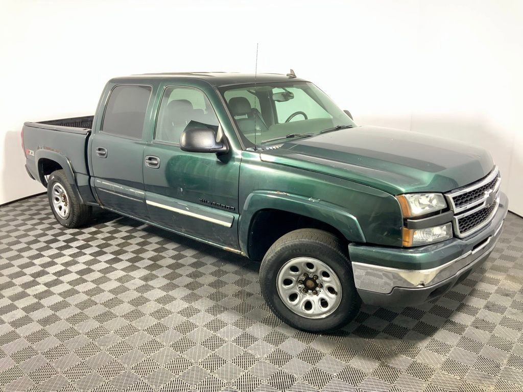 Used 2006 Chevrolet Silverado 1500 LT w/ Onstar Plus Package image 2