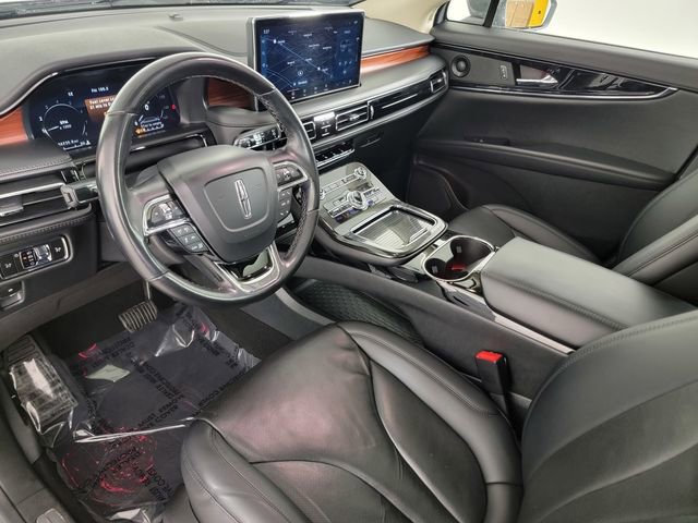 Used 2023 Lincoln Nautilus Reserve w/ Equipment Group 201A image 12