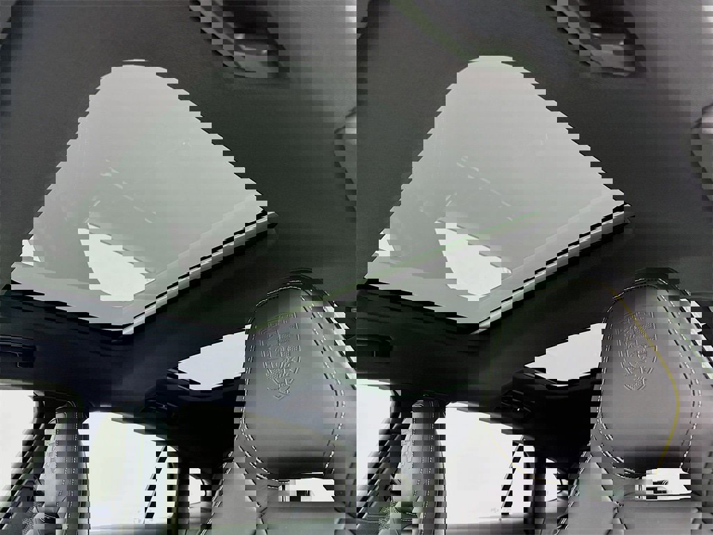 New 2026 Porsche Panamera 4 image 24