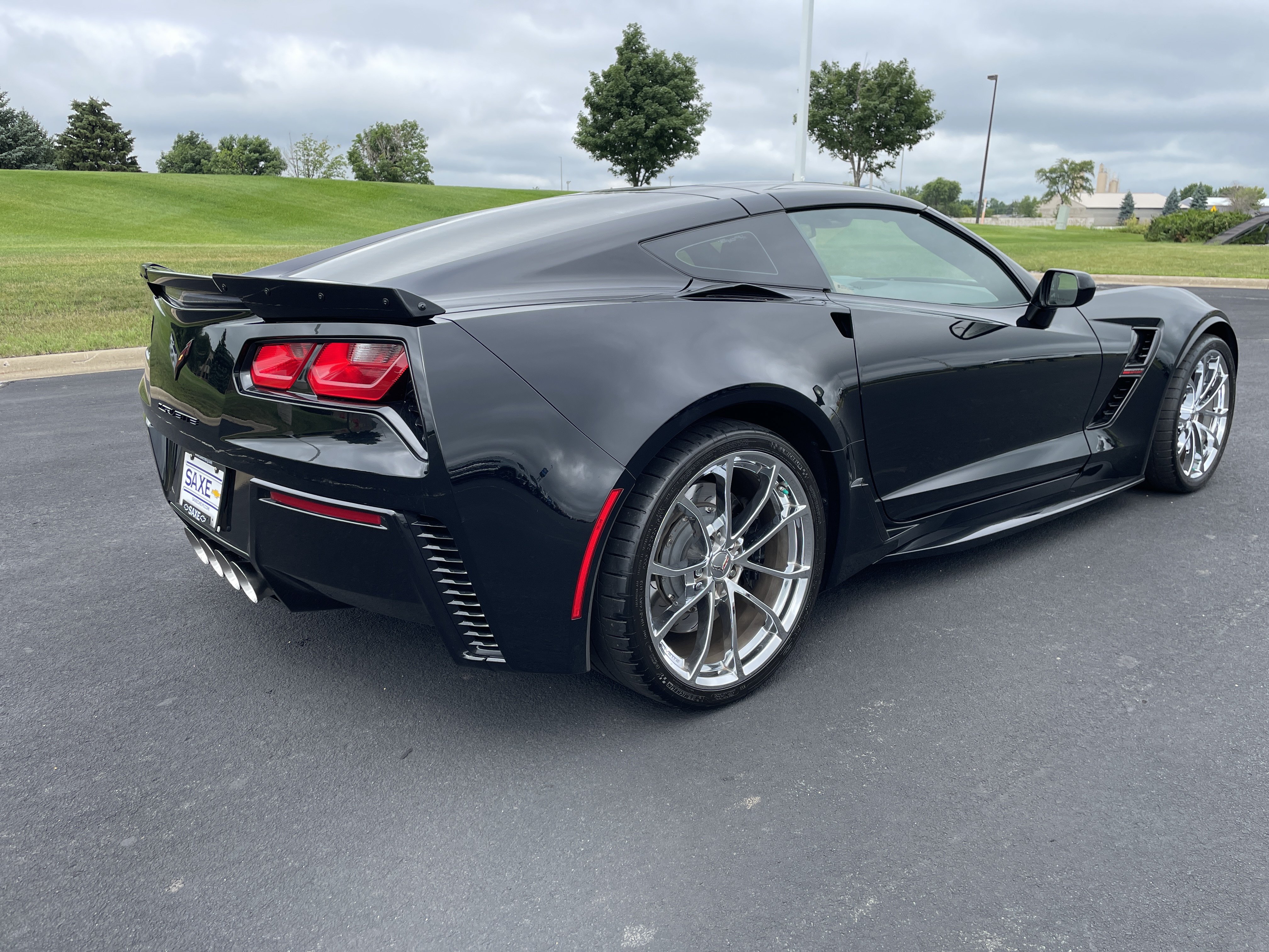 Used 2019 Chevrolet Corvette Grand Sport RWD image 5