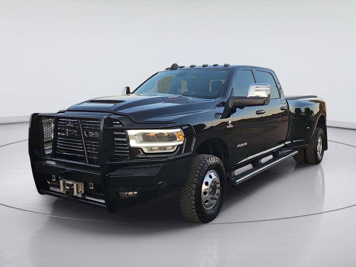 Used 2024 RAM 3500 Laramie w/ Sport Appearance Package AWD/4WD image 1