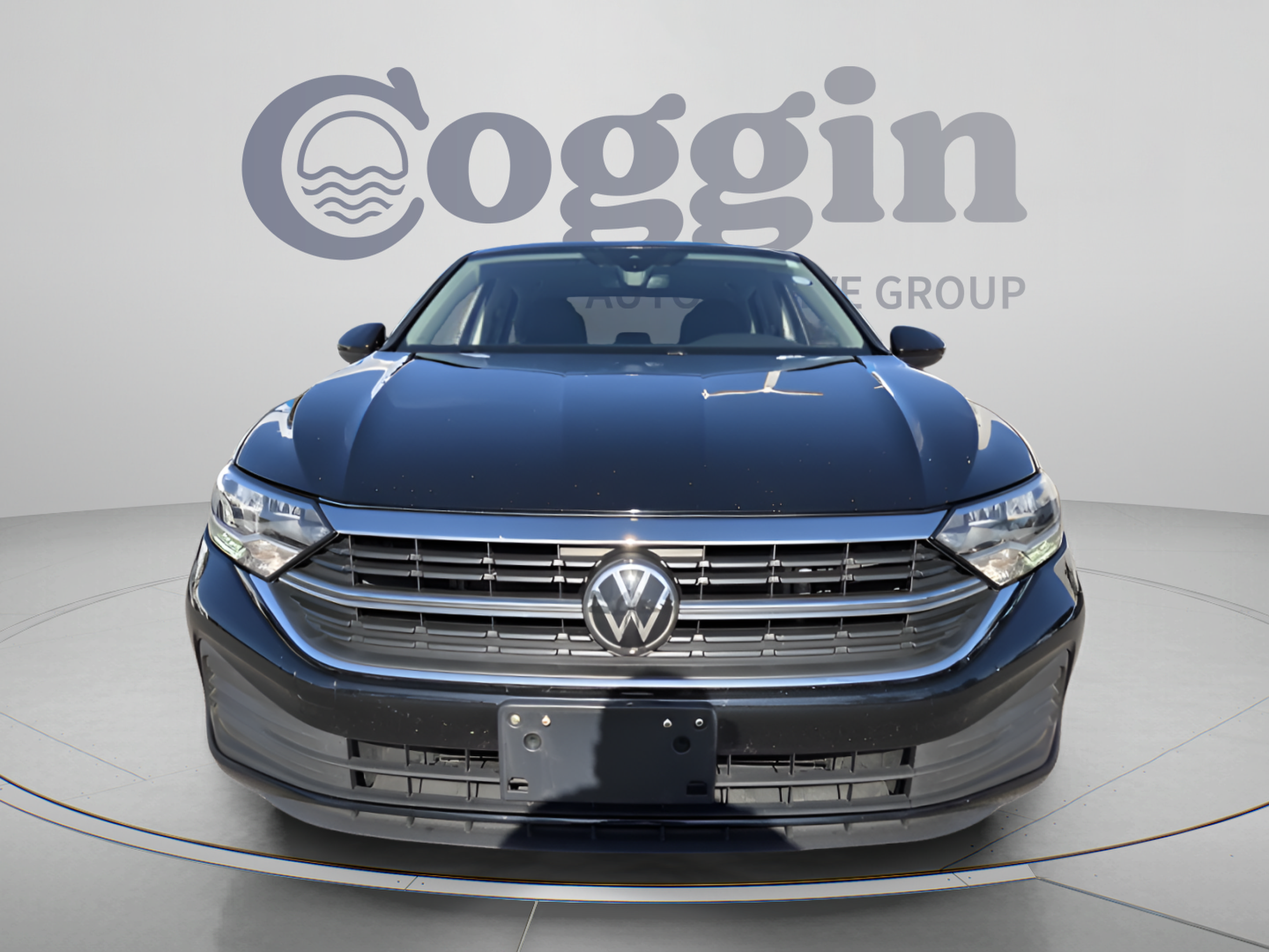 Used 2024 Volkswagen Jetta SE FWD image 8