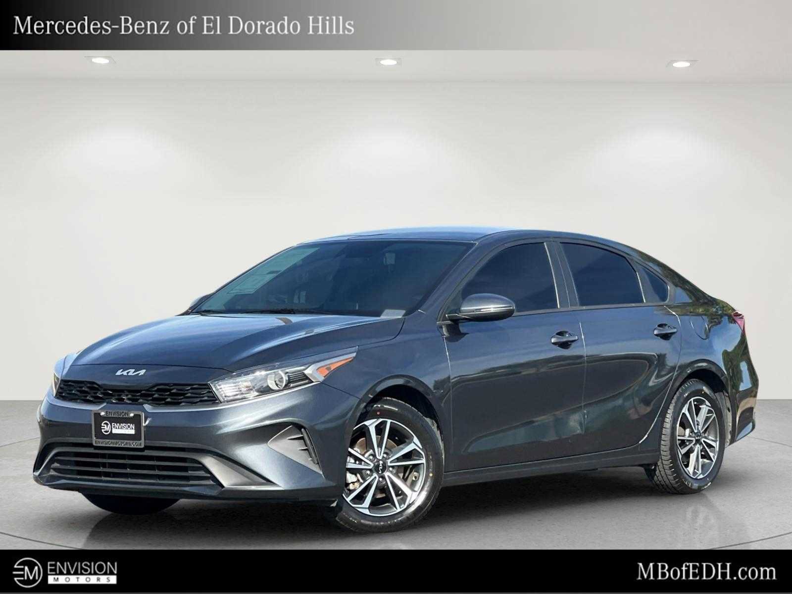 Used 2023 Kia Forte LXS w/ LXS Technology Package FWD image 1