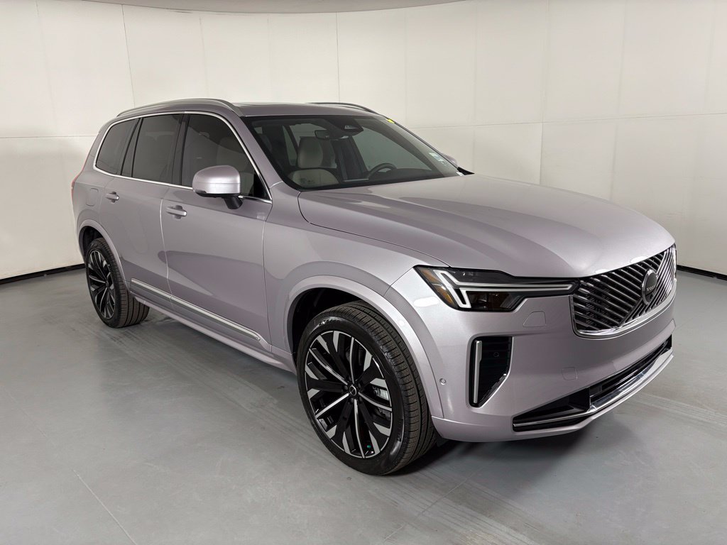 New 2026 Volvo XC90 B6 Plus w/ Protection Package Premier AWD/4WD image 2