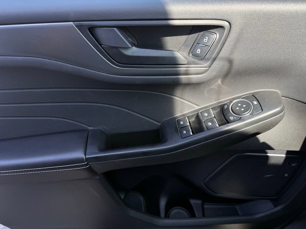 Used 2024 Ford Escape Active image 20