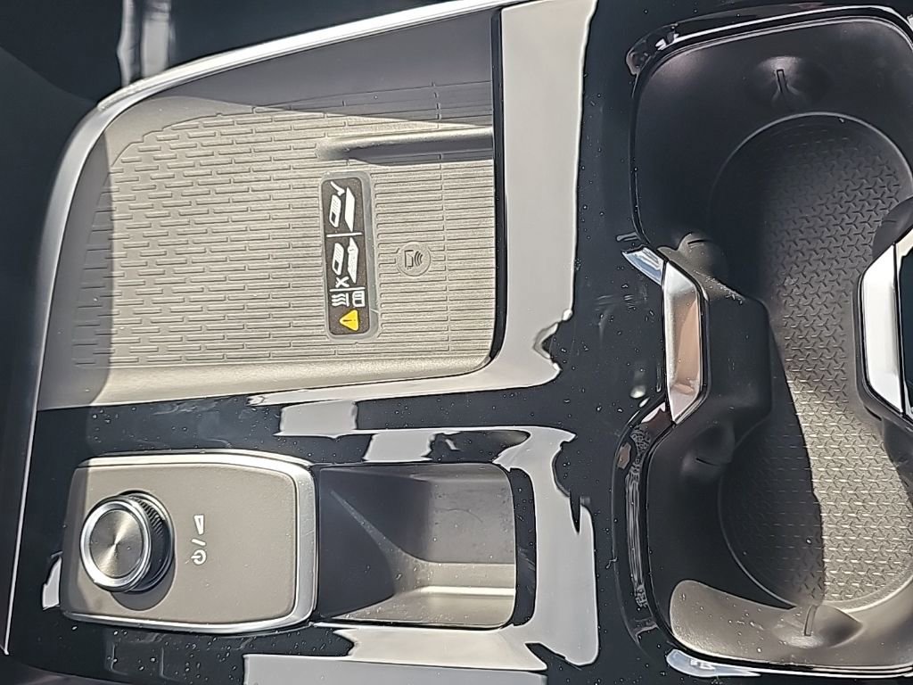 New 2026 Buick Enclave Sport Touring w/ Power Package image 32