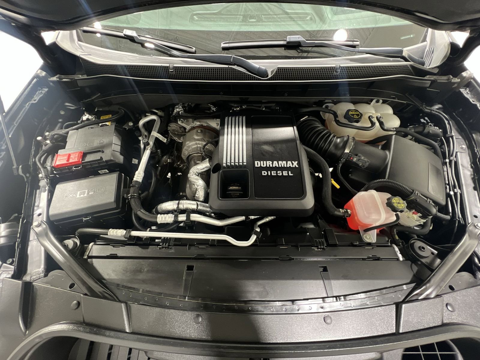 Used 2024 Chevrolet Tahoe High Country image 27