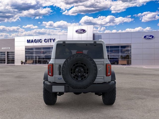 New 2026 Ford Bronco Outer Banks w/ Sasquatch Package AWD/4WD image 5