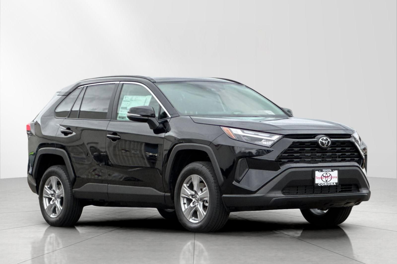 New 2025 Toyota RAV4 XLE