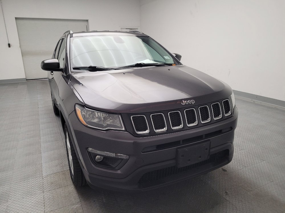 Used 2020 Jeep Compass Latitude image 14