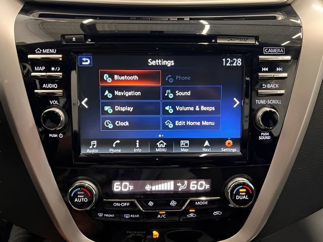 Used 2016 Nissan Murano Platinum w/ Platinum Technology Package AWD/4WD image 25