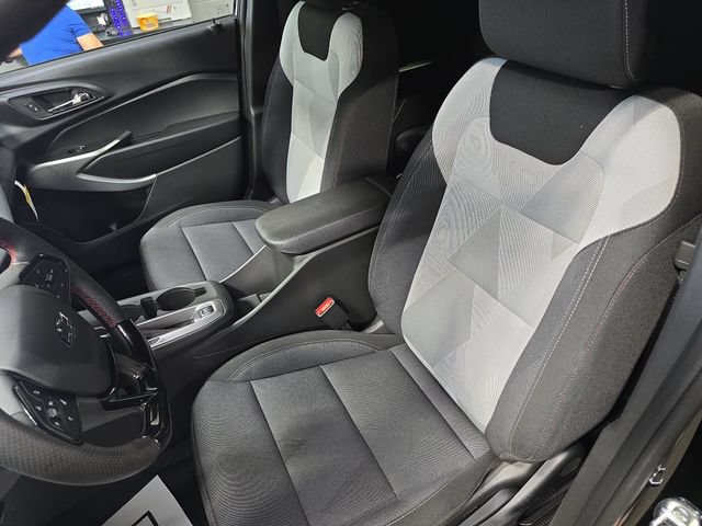 New 2026 Chevrolet Trax RS FWD image 15
