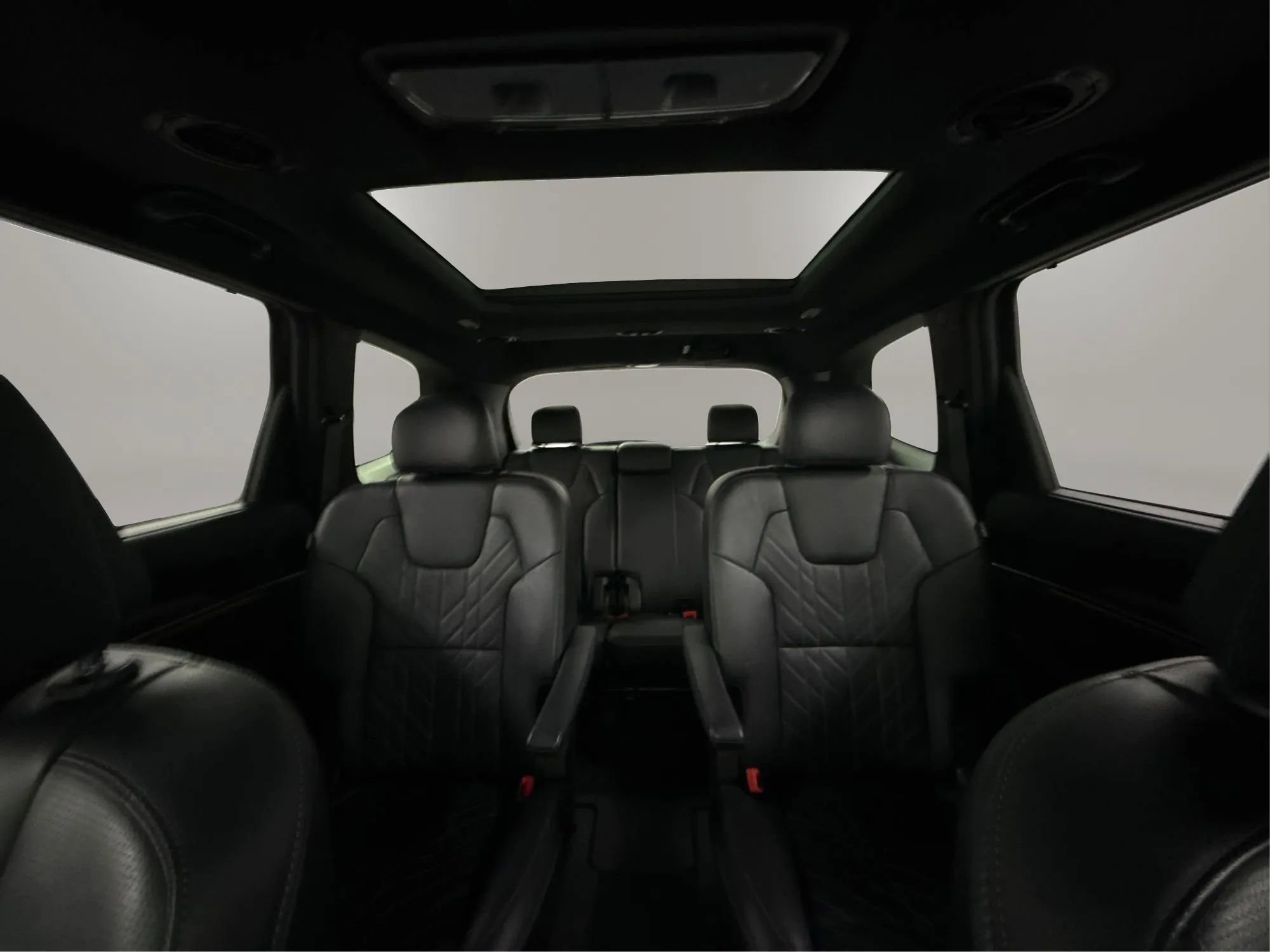 Used 2023 Kia Telluride AWD image 15