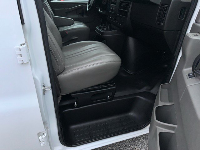 Used 2025 Chevrolet Express 2500 w/ Driver Convenience Package RWD image 25