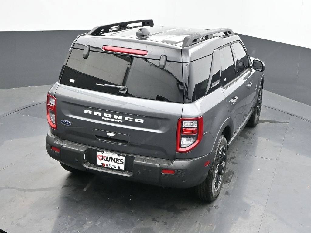 New 2025 Ford Bronco Sport Outer Banks image 39