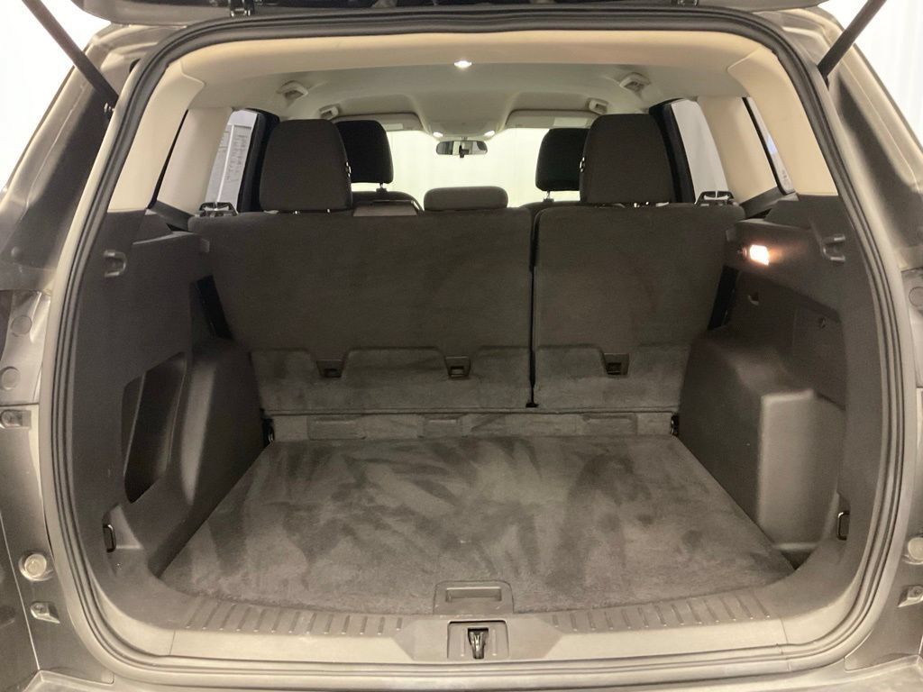 Used 2016 Ford Escape S FWD image 9