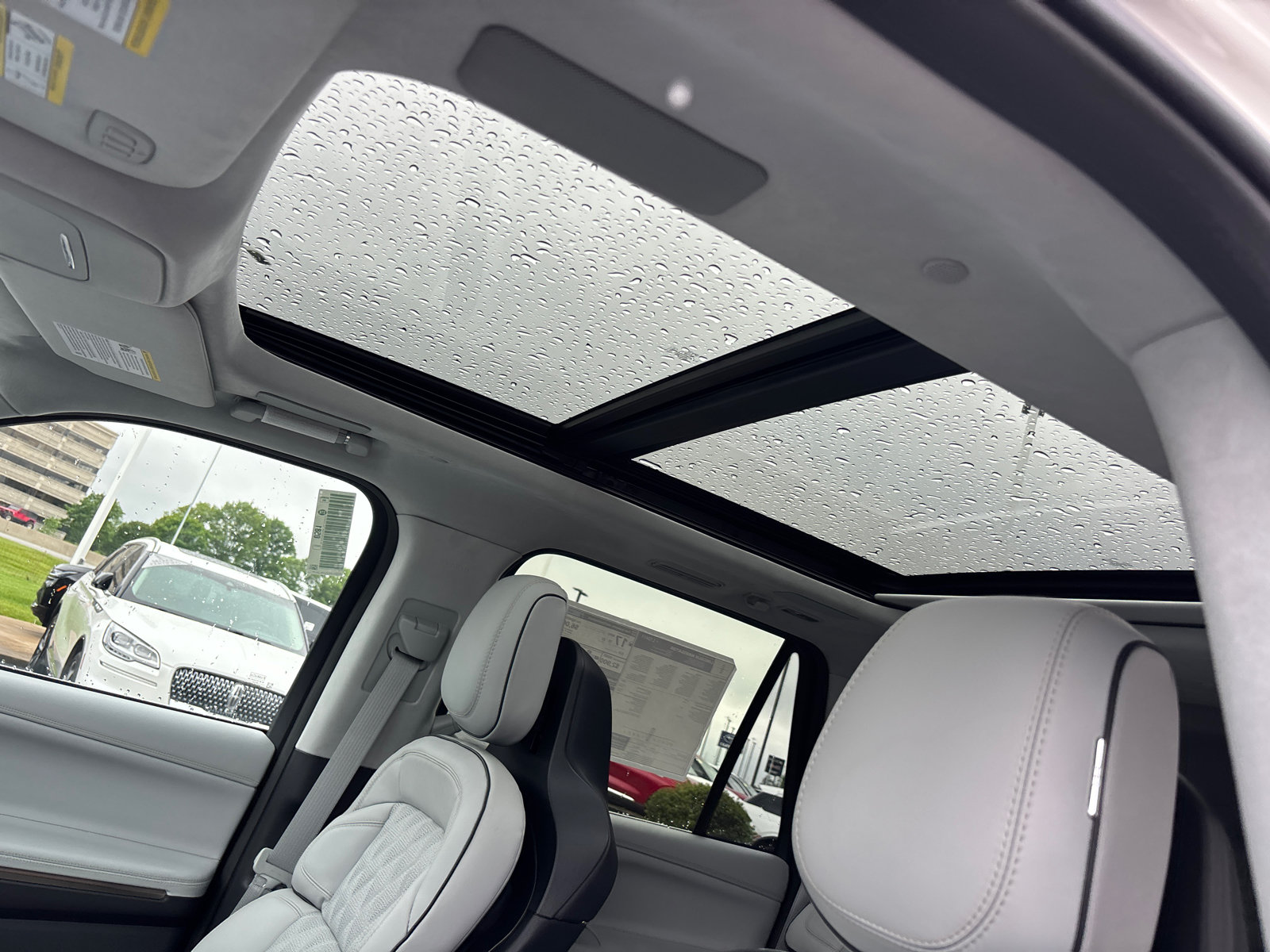 New 2026 Lincoln Navigator Black Label AWD/4WD image 25