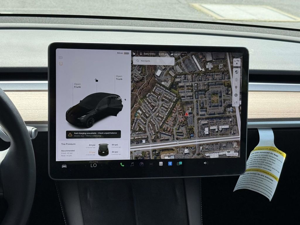 Used 2022 Tesla Model Y Long Range image 10